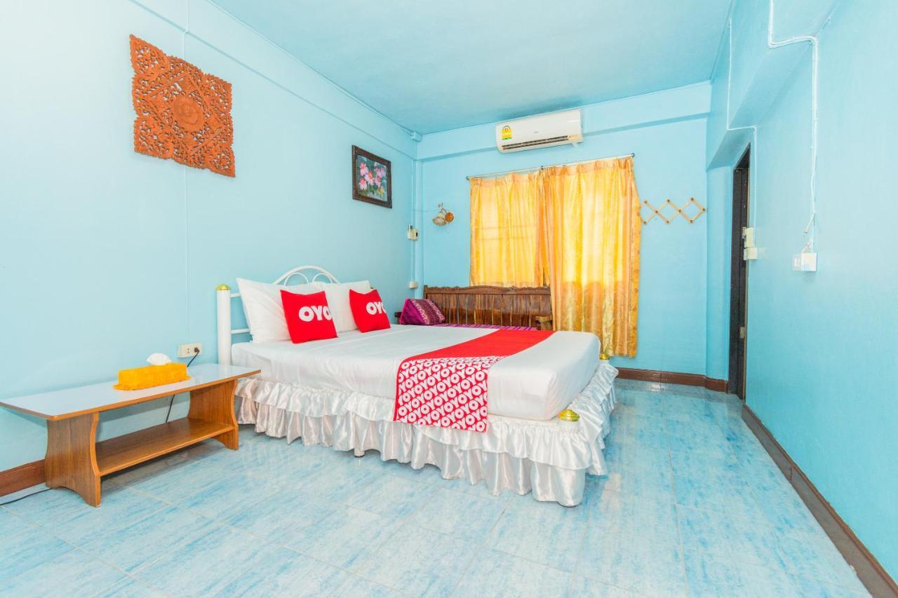 Oyo 712 Baandin Resort Phetchaburi Exterior foto